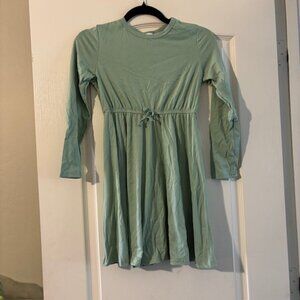 NWOT Girls Green Dress SZ 9/10